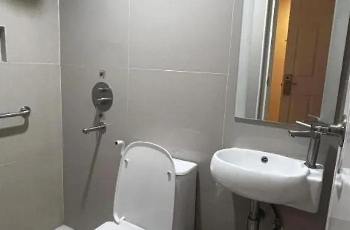 Sogo Edsa Shaw Blvd. Hotel