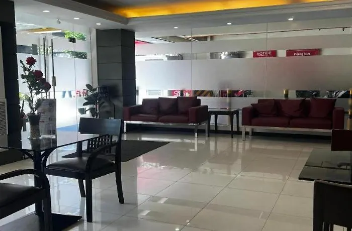 Sogo Edsa Shaw Blvd. 3* Manila
